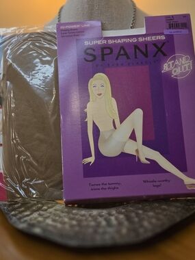 Spanx Super Shaping Sheers Tights in Nude Size A NWT - Shapewear